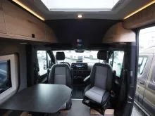 Fahrzeugbild Clever Aventuro, Mercedes 4x4, Topausstattung ! #11