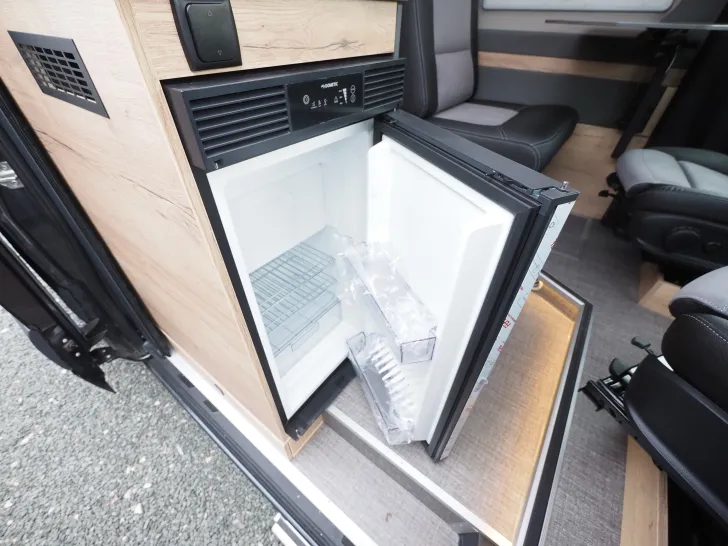 Fahrzeugbild Clever Aventuro, Mercedes 4x4, Topausstattung ! #12