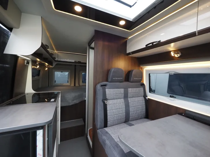 Fahrzeugbild Pössl Summit Prime 540, 180 PS Autom., LED, Navi #9