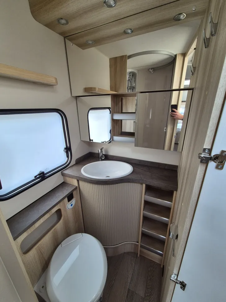 Fahrzeugbild Hobby De Luxe 545 KMF #26