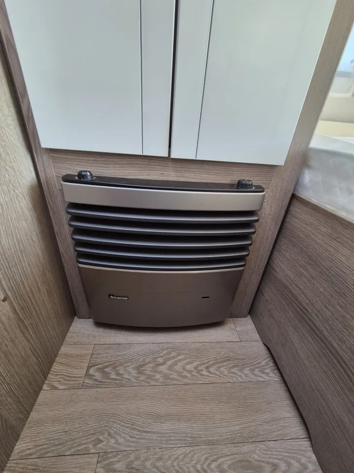 Fahrzeugbild Hobby ONTOUR 390 SF #21