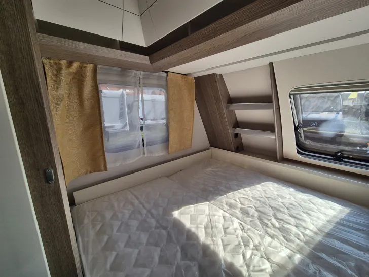 Fahrzeugbild Hobby ONTOUR 390 SF #24