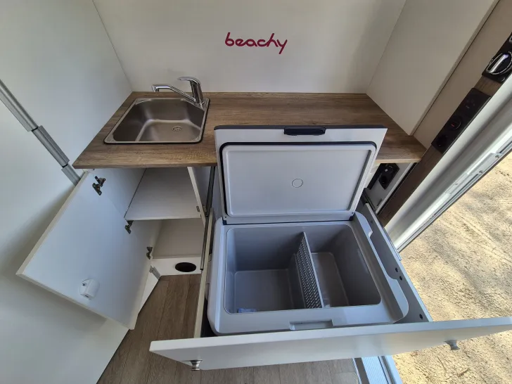 Fahrzeugbild Hobby beachy 450 #13