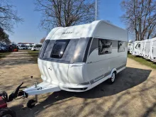 Fahrzeugbild Hobby De Luxe 400 SFe #4