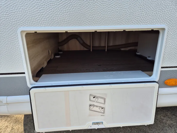 Fahrzeugbild Hobby De Luxe 400 SFe #27