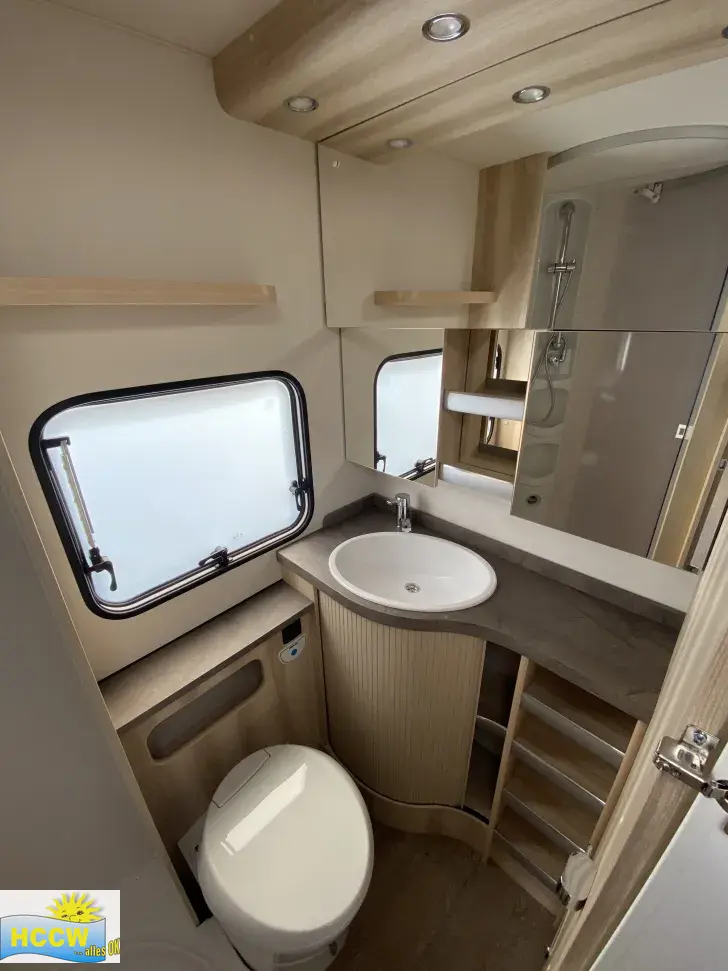 Toilette Hobby De Luxe 545 KMF Auflastung inkl. Alufelgen