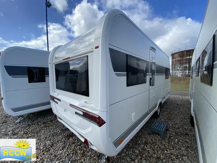 Schräg Hinten Hobby De Luxe 540 UL