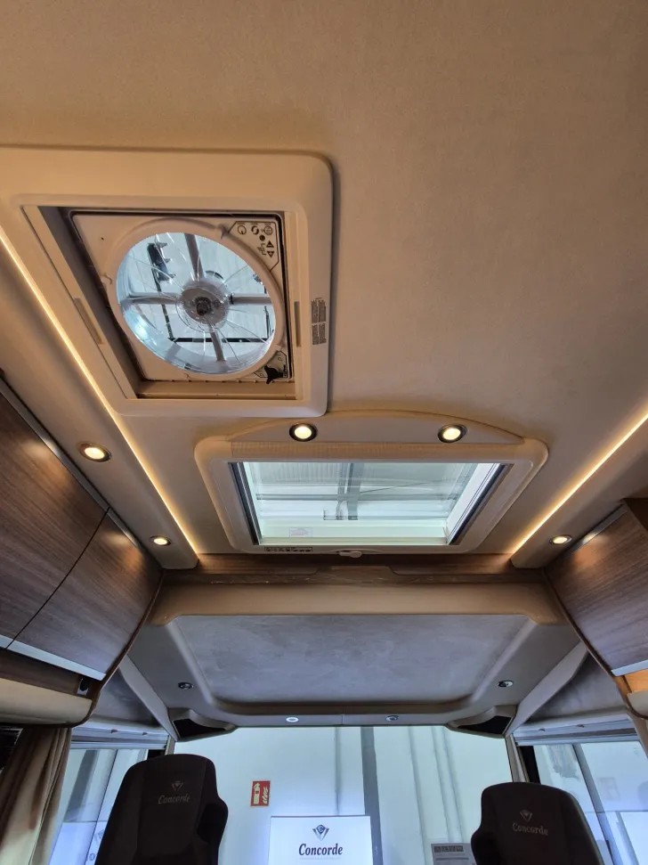 Fahrzeugbild Concorde Carver 790 L Select -€ 60.120,-Paketvorteil #33