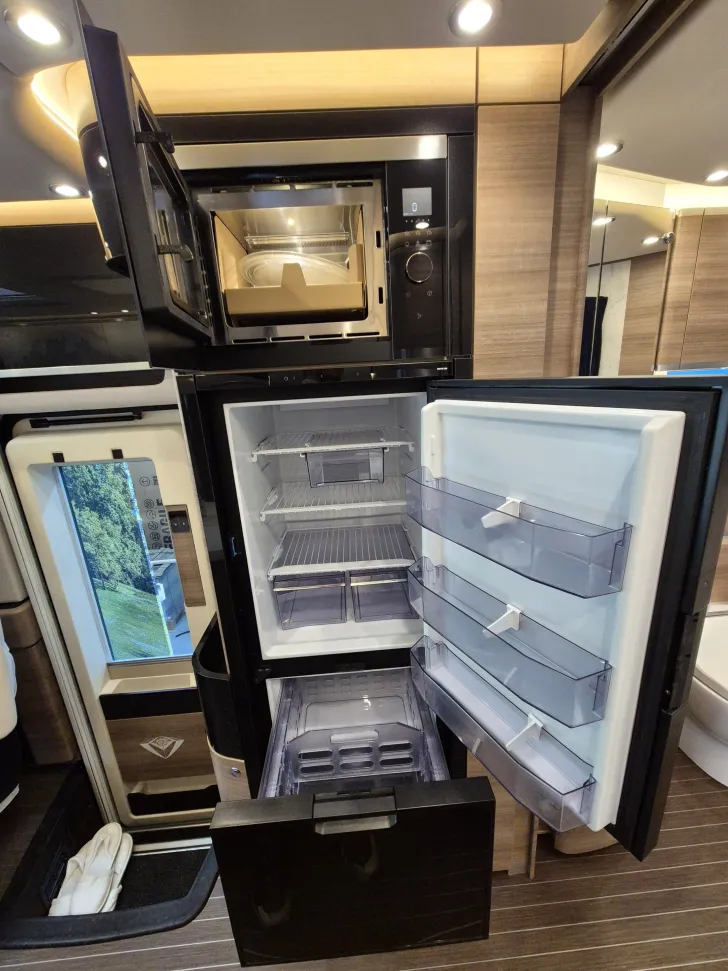 Fahrzeugbild Concorde Liner 1090 GIO *Actros*Sonderlackierung* #26