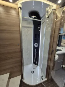 Fahrzeugbild Concorde Liner 1090 GIO *Actros*Sonderlackierung* #33