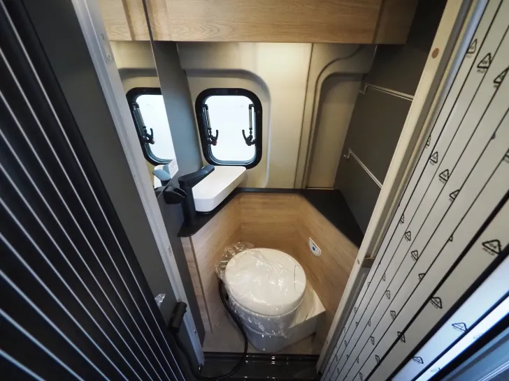 Fahrzeugbild Dethleffs Globetrail 600 ER, Automatik, 95 Jahre Paket ! #15