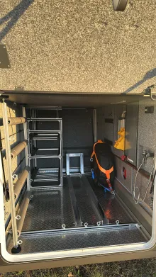 Heckgarage Carthago chic s-plus I 52 QB hochwertige Ausstattung