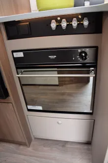 Fahrzeugbild Carado T448 pro+ *5.Sitz*Backofen*Combi-6E* #17