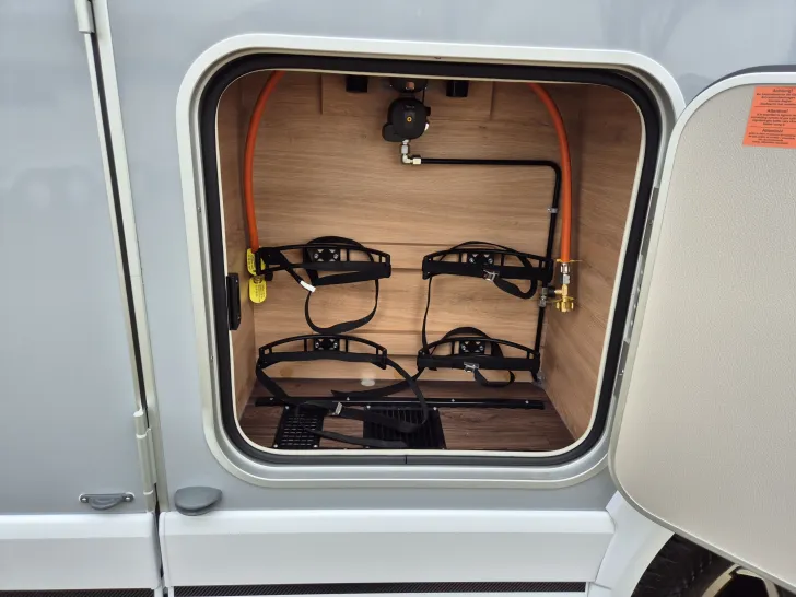 Fahrzeugbild Knaus L!VE / LIVE Wave 650 MEG *Black-Selection* #37