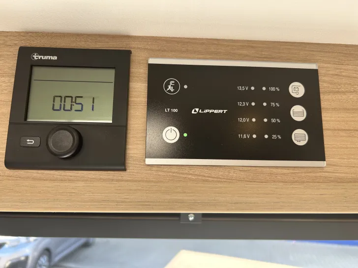 Fahrzeugbild Roadcar R 640, 10" Navi+RFK, Easy-Driving+, Markise #21