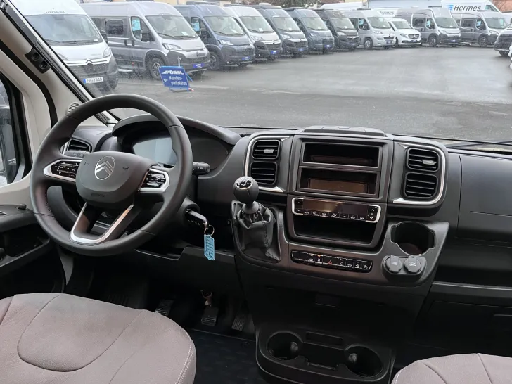 Fahrzeugbild Pössl Roadcruiser, 3. Bett, Markise, Winterp. #7