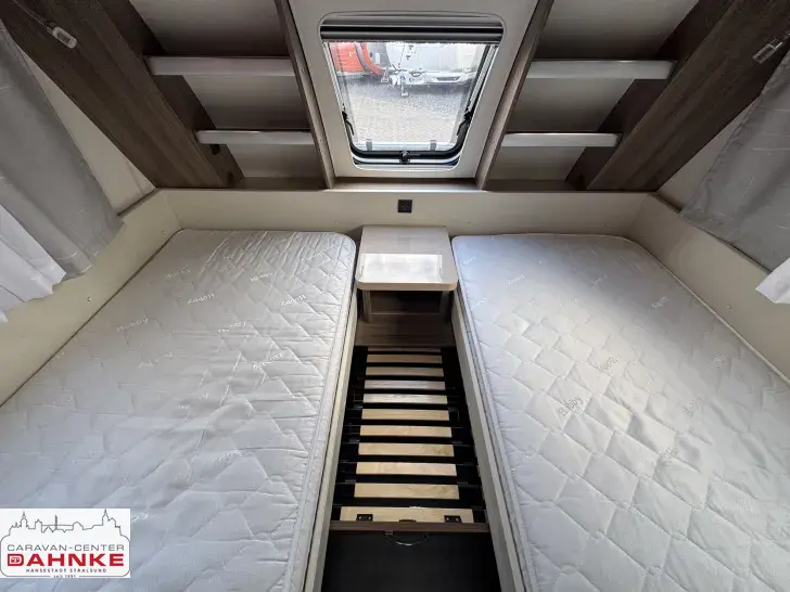 Fahrzeugbild Hobby De Luxe 540 UL Mover*Fahrradträger*Sat-Anlage #12