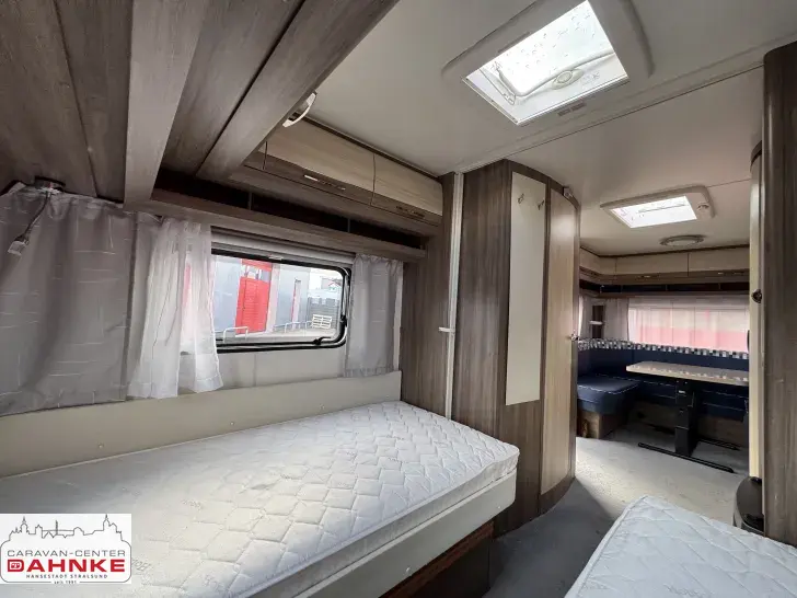 Fahrzeugbild Hobby De Luxe 540 UL Mover*Fahrradträger*Sat-Anlage #13