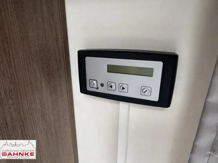 Fahrzeugbild Hobby De Luxe 540 UL Mover*Fahrradträger*Sat-Anlage #15