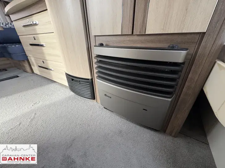 Fahrzeugbild Hobby De Luxe 540 UL Mover*Fahrradträger*Sat-Anlage #17