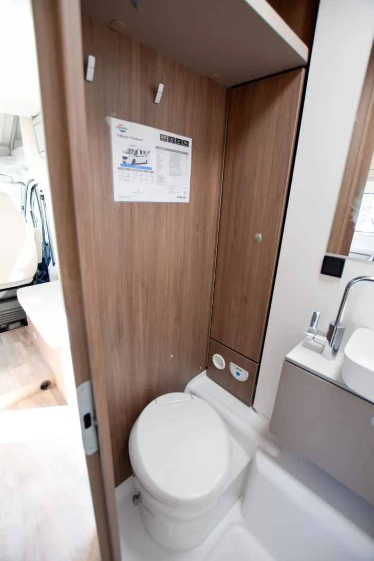 Fahrzeugbild Carado T448 pro+ *Hubbett* #20