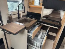 Fahrzeugbild Bürstner Signature SFT 7.0 Lithiumbatterie*3,65t*Markise #10