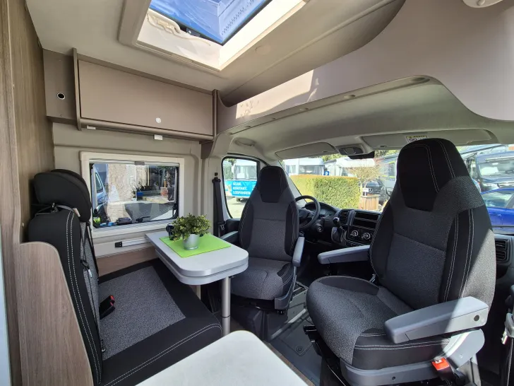 Fahrzeugbild Carado CV540 Entry *90L-Tank*Vorber.RFK* #15