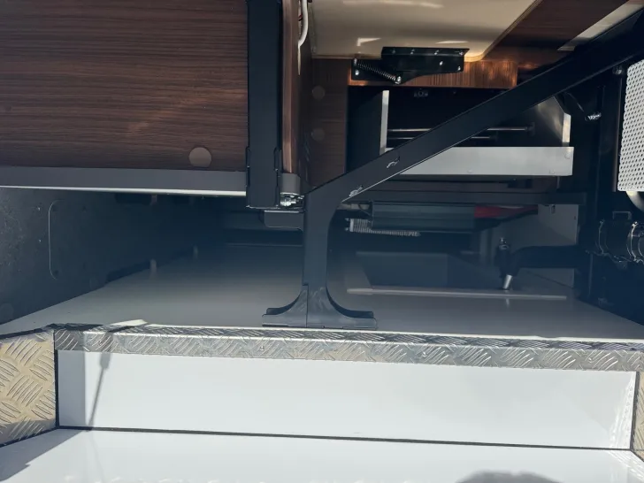 Fahrzeugbild Carthago chic c-line I 4.9 LE L MB*Automatik*4,5to.*170PS #17