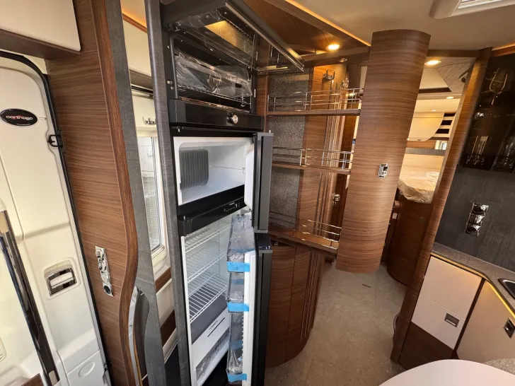 Fahrzeugbild Carthago chic c-line I 4.9 LE L MB*4,5to.*170PS #11