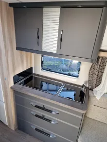 Fahrzeugbild Hobby De Luxe 495 WFB - stark reduziert #4