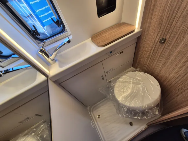 Fahrzeugbild Weinsberg CaraBus 600 ME EDITION [FIRE] #24