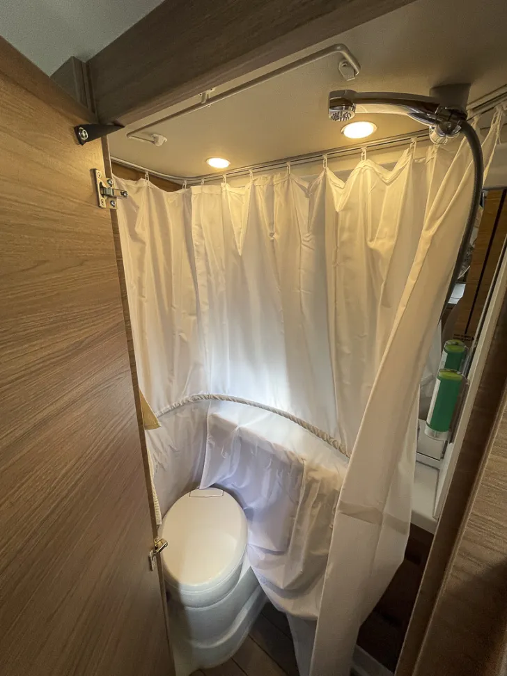 Fahrzeugbild Knaus BOXLIFE 600 MQ *Navi*Kamera*Aufstelldach* #32