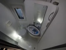 Fahrzeugbild Clever Celebration, Schwenkbad, D+E Heizung, 3. Bett #12