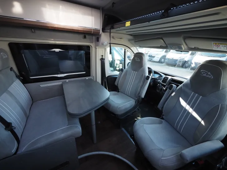 Fahrzeugbild Pössl Summit Shine 640 R, Doppelbank, Isofix uvm. #6