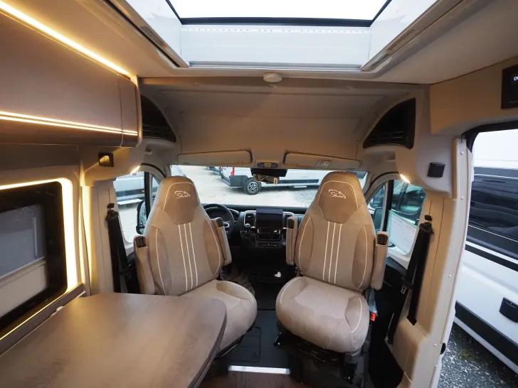 Fahrzeugbild Pössl Summit Shine 640 R, Premium Komfortpaket #5