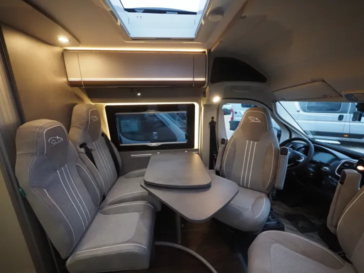 Fahrzeugbild Pössl Summit Shine 640 R, Premium Komfortpaket #8