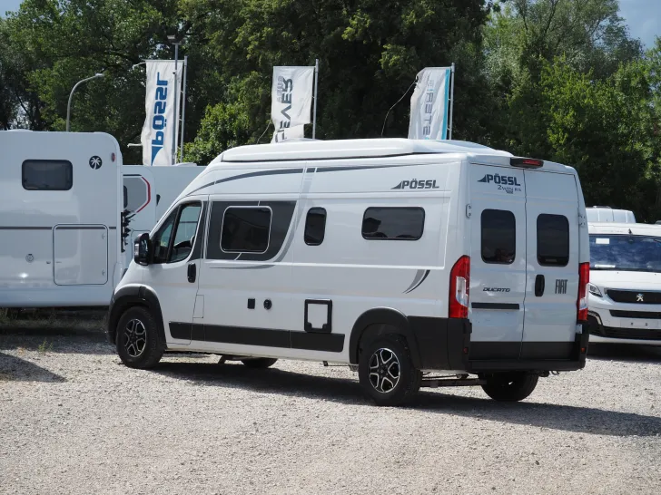 Fahrzeugbild Pössl 2Win RS Plus, Aufstelldach, Lounge & Easy Dr. #3