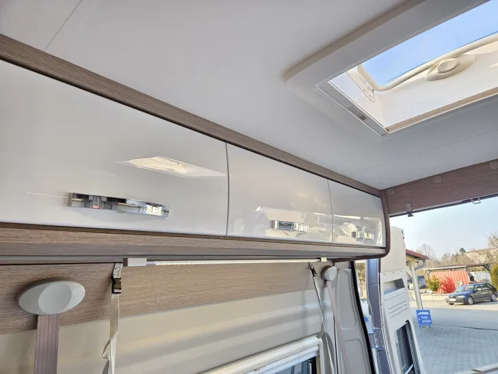 Fahrzeugbild Pössl Roadcruiser Revolution, Winter & Safetypaket #29