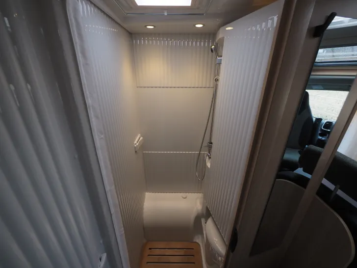 Fahrzeugbild Sunlight V 60 Adventure Edition, Modell 2026 #15