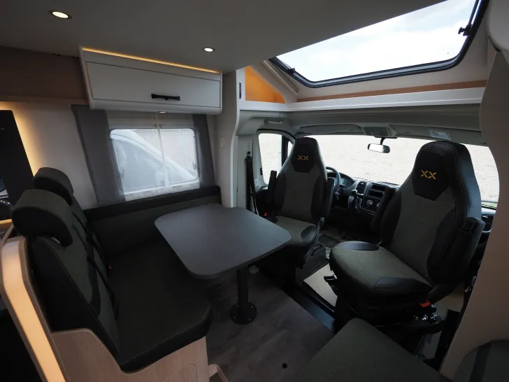 Fahrzeugbild Sunlight T 68 XX Edition 20 Jahre, Automatik, uvm.! #4