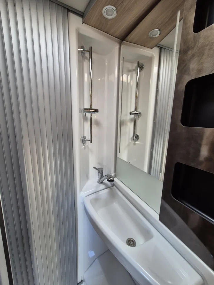 Fahrzeugbild Knaus VAN TI Plus 650 MEG -Platinum Selection- #21