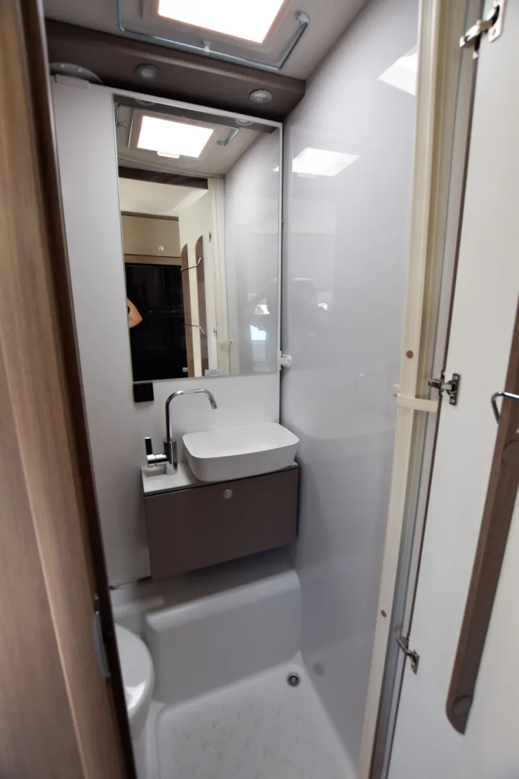 Fahrzeugbild Carado T448 pro+ *Navi*Kamera*Hubbett* #18