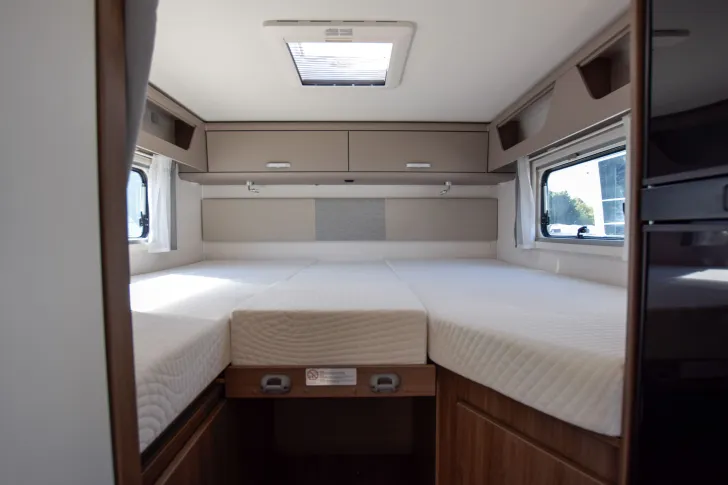 Fahrzeugbild Carado T448 pro+ *Navi*Kamera*Hubbett* #22