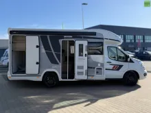 Fahrzeugbild Challenger Teilintegriert Graphite Edition 240 Arctic Drive #7