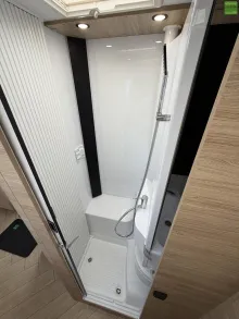 Fahrzeugbild Challenger Teilintegriert Graphite Edition 240 Arctic Drive #19