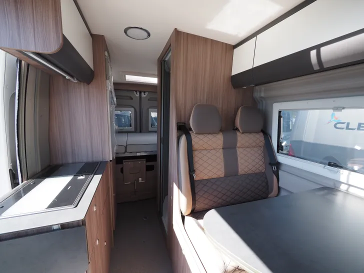 Fahrzeugbild Clever Celebration, Truma D+E, Designpaket #7