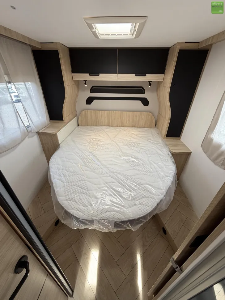 Fahrzeugbild Challenger Teilintegriert 318 Graphite Edition Arctic Drive #18