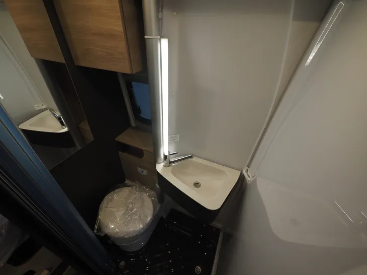 Fahrzeugbild Dethleffs Globetrail 600 DS,Aut.,LED,Mark., 6E Heiz. Duo. #15