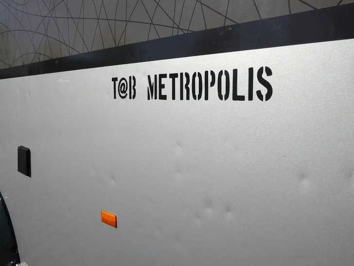 Fahrzeugbild T@B BASIC 400 Metropolis #19