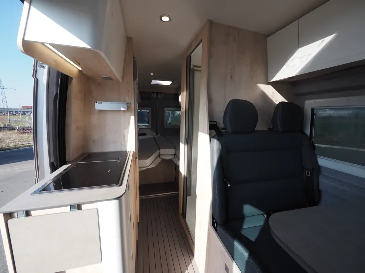 Fahrzeugbild Clever Runner, Tageszulassung #6